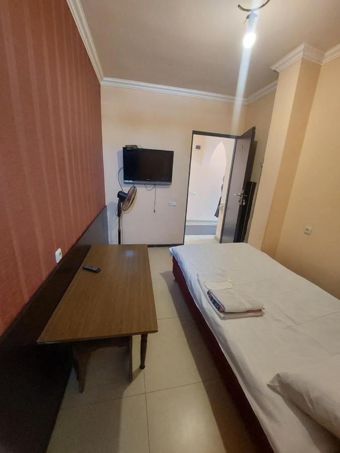 Rp Hotel- Hostel Erivan Dış mekan fotoğraf
