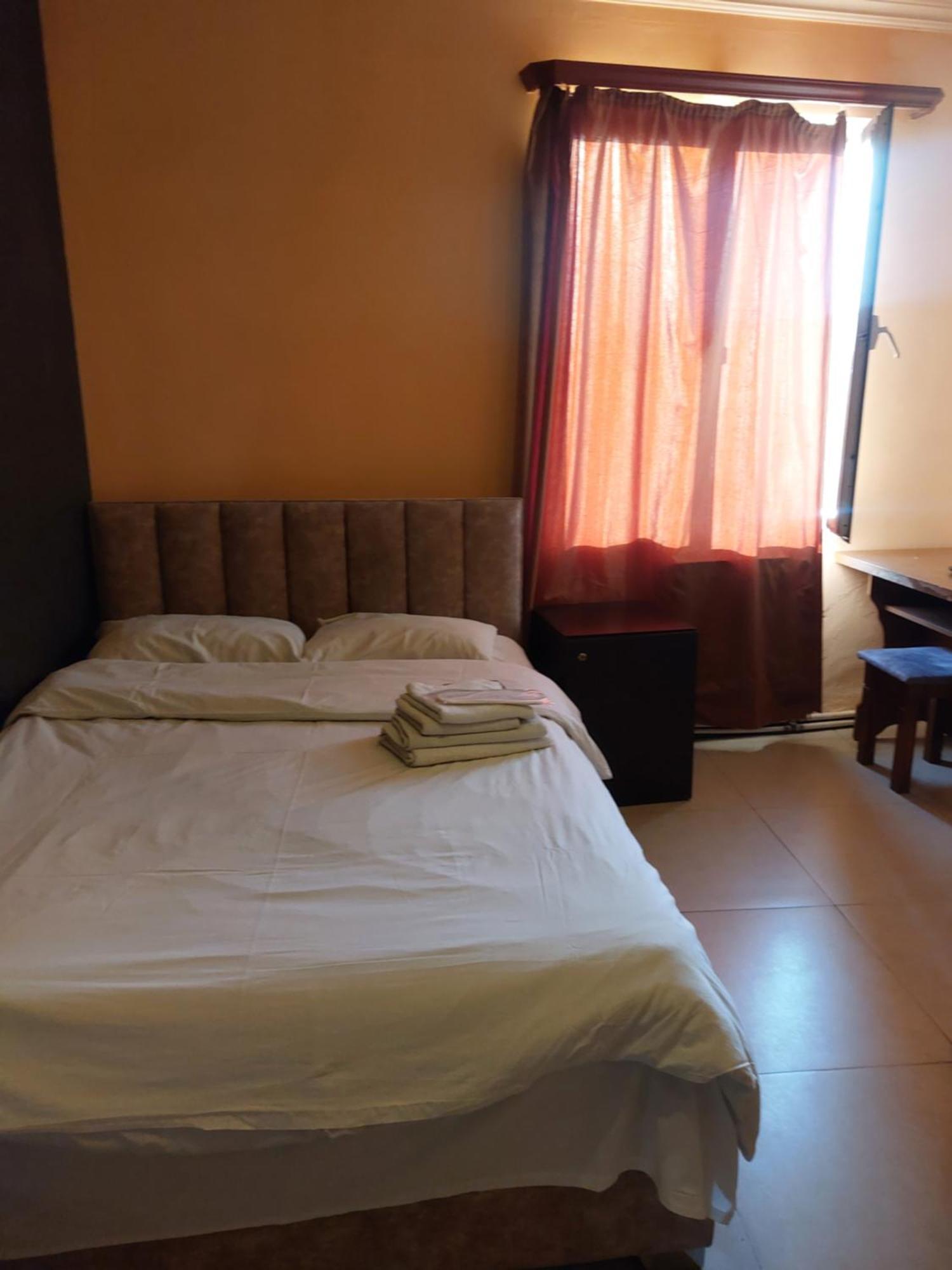 Rp Hotel- Hostel Erivan Dış mekan fotoğraf