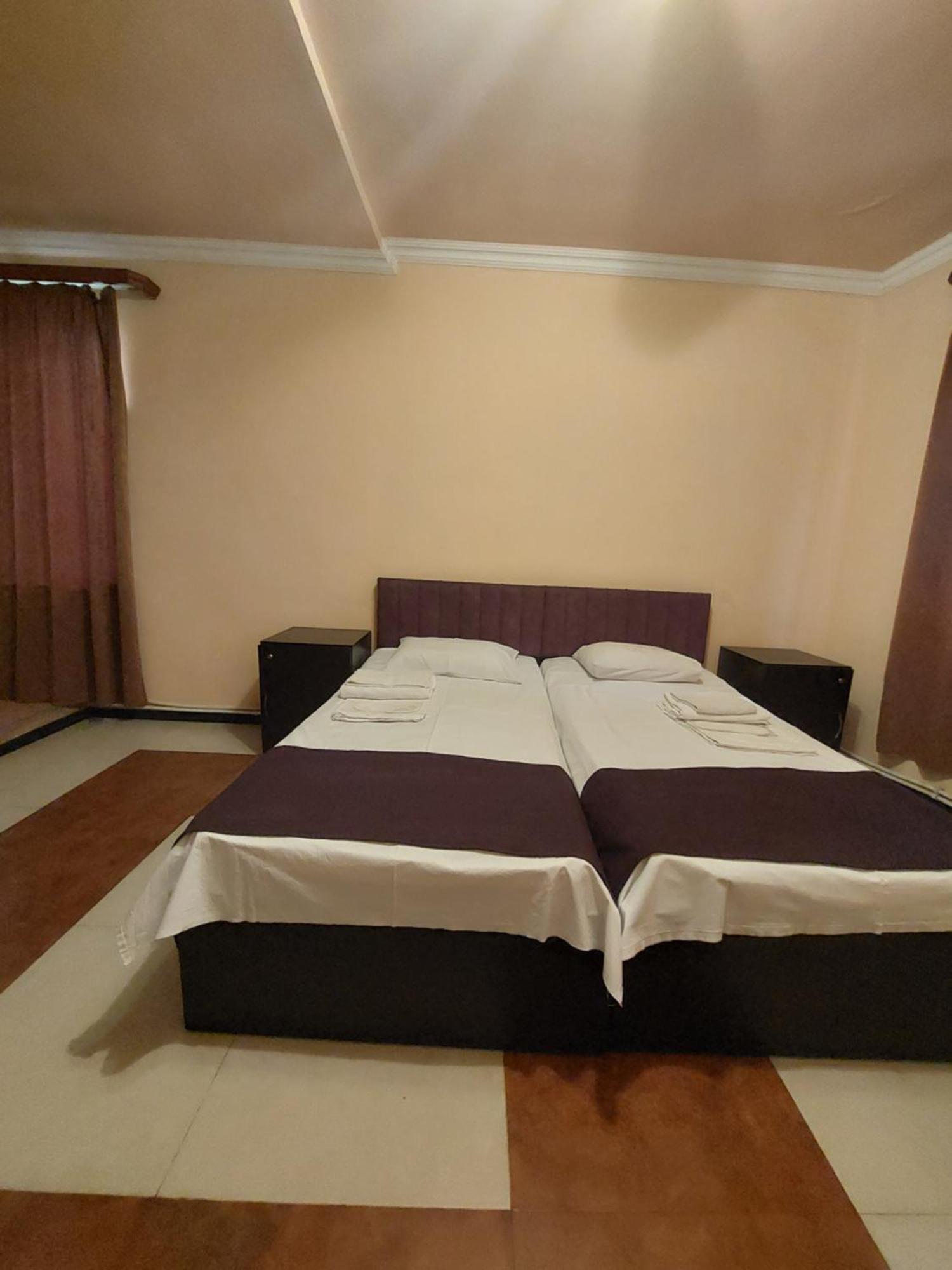 Rp Hotel- Hostel Erivan Dış mekan fotoğraf